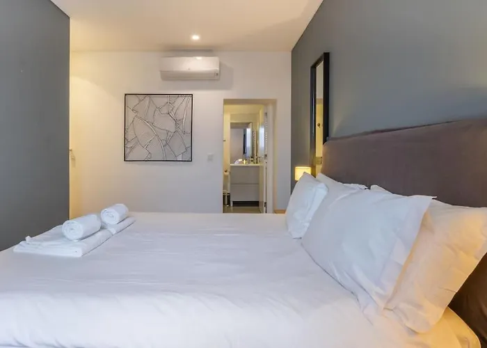 Self Check-in, 3br, Ac/heating & Breakfast Terrace * Lisboa