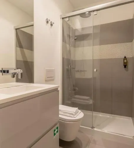 Self Check-in, 3br, Ac/heating & Breakfast Terrace