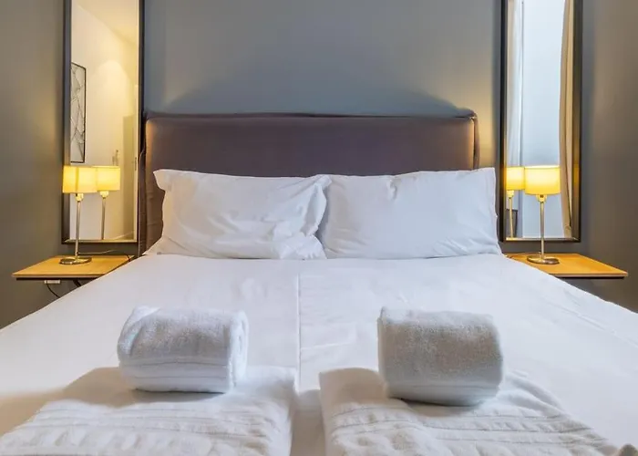 Διαμέρισμα Self Check-in, 3br, Ac/heating & Breakfast Terrace