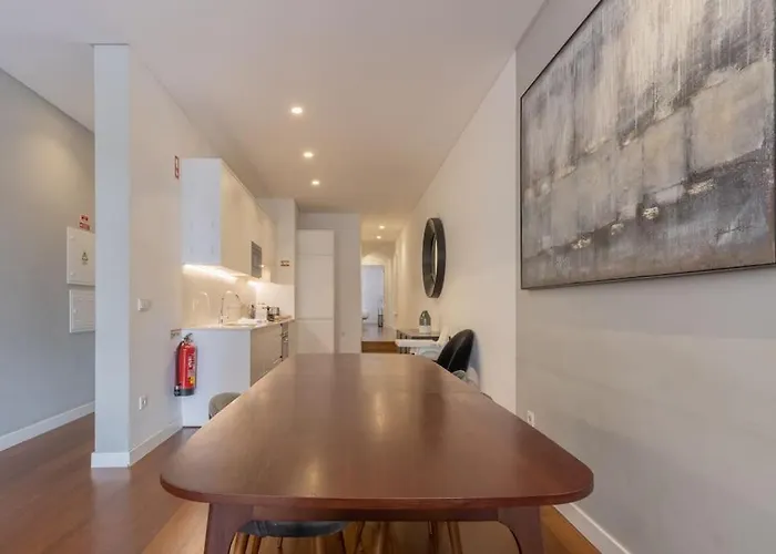 Self Check-in, 3br, Ac/heating & Breakfast Terrace *