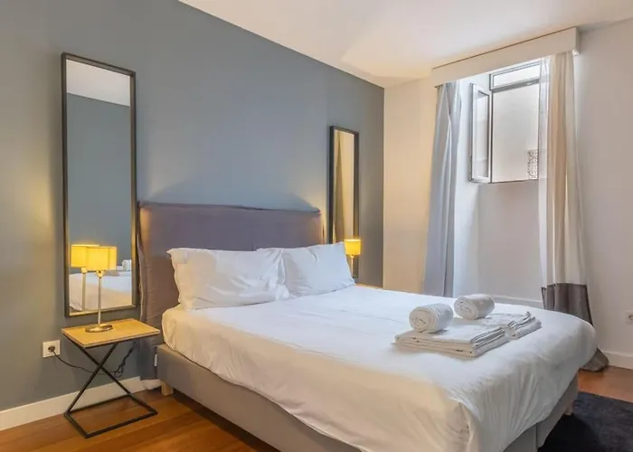 Self Check-in, 3br, Ac/heating & Breakfast Terrace Διαμέρισμα Lisboa