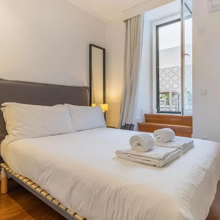 Self Check-in, 3br, Ac/heating & Breakfast Terrace * Lisboa