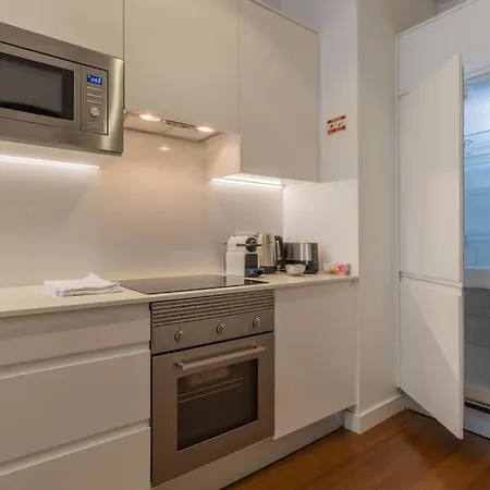 Self Check-in, 3br, Ac/heating & Breakfast Terrace